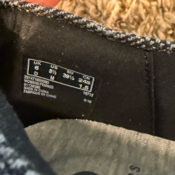 Clark’s Cloudsteppers, Gray, 8.5, NEW - Picture 5 of 5